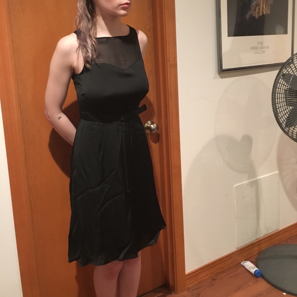 Can’t read the brand, brand new too small for me.